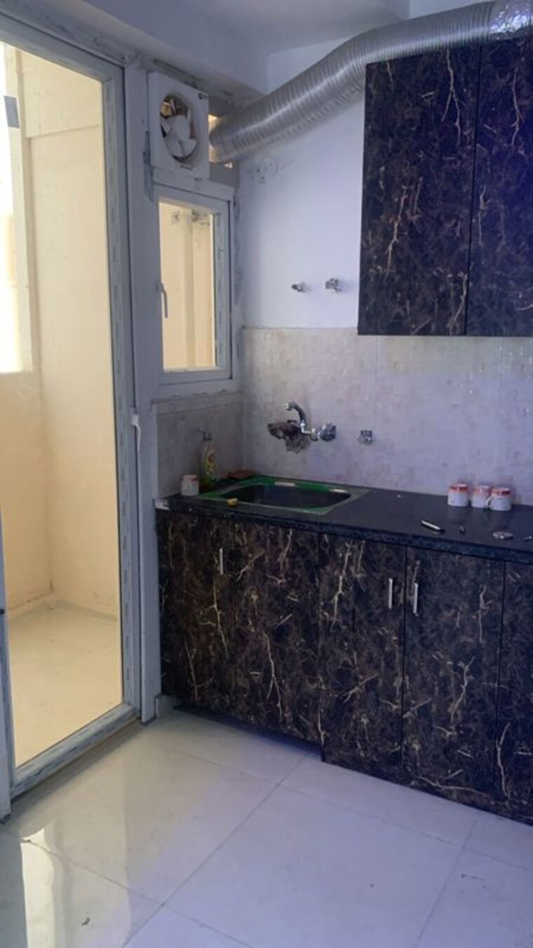 Balcony, signature-signum-37d-iii 2 Bedroom 950 Sq.Ft. Apartment In Sector 37d Gurgaon 10437361