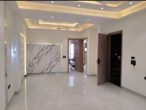 Room in 3 BHK Builder Floor at Green Wood City, Sector 45 – for Rent