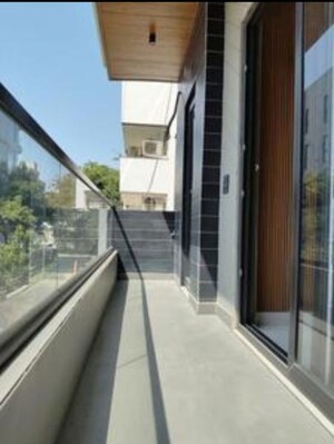 Balcony in 3 BHK Builder Floor at Green Wood City, Sector 45 – for Rent