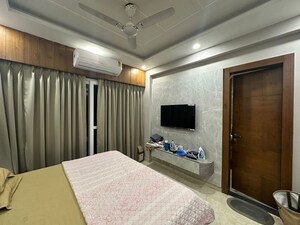Bedroom in 3 BHK Builder Floor at Green Wood City, Sector 45 – for Rent