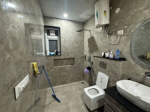 Bathroom in 3 BHK Builder Floor at Green Wood City, Sector 45 – for Rent