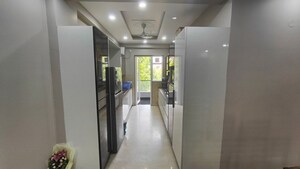 Building Lobby in 3 BHK Builder Floor at Green Wood City, Sector 45 – for Rent