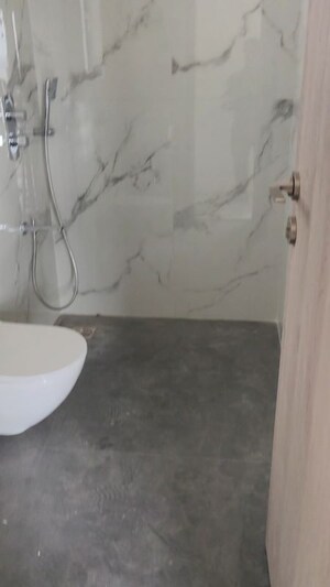 Bathroom in 3 BHK Apartment at IR Horizon Tower, Andheri East – for Rent