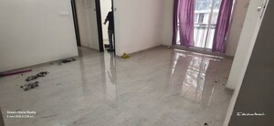 Room in 2 BHK Apartment at Dreamax Vega, Andheri East – for Rent