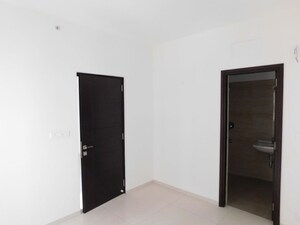 Room in 2 BHK Builder Floor at Rajapushpa Provincia, Narsingi – for Sale