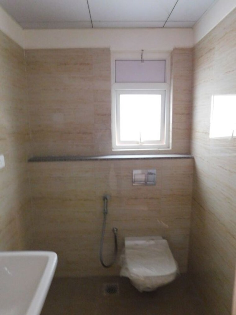 Bathroom, rajapushpa-provincia 2 Bedroom 1370 Sq.Ft. Builder Floor In Narsingi Hyderabad 10437403