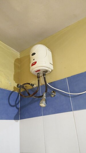 Bathroom in 2 BHK Apartment at Puranik Aldea Anexo, Baner – for Rent