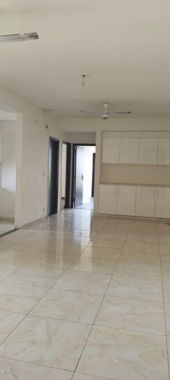 3 BHK Apartment For Rent in BPTP Discovery Park