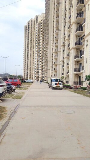 2.5 BHK Apartment – Exterior View View at Signature Global Golf Greens, Sector 79 - for Sale
