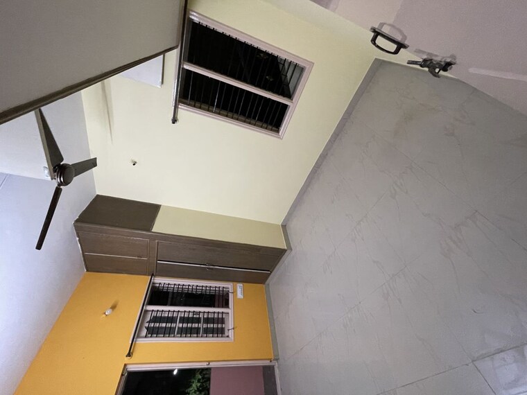 Room, high grounds 2 Bedroom 950 Sq.Ft. Apartment In High Grounds Bangalore 10437436