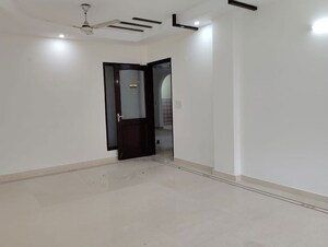 2 BHK Builder Floor For Rent in Khirki Extension