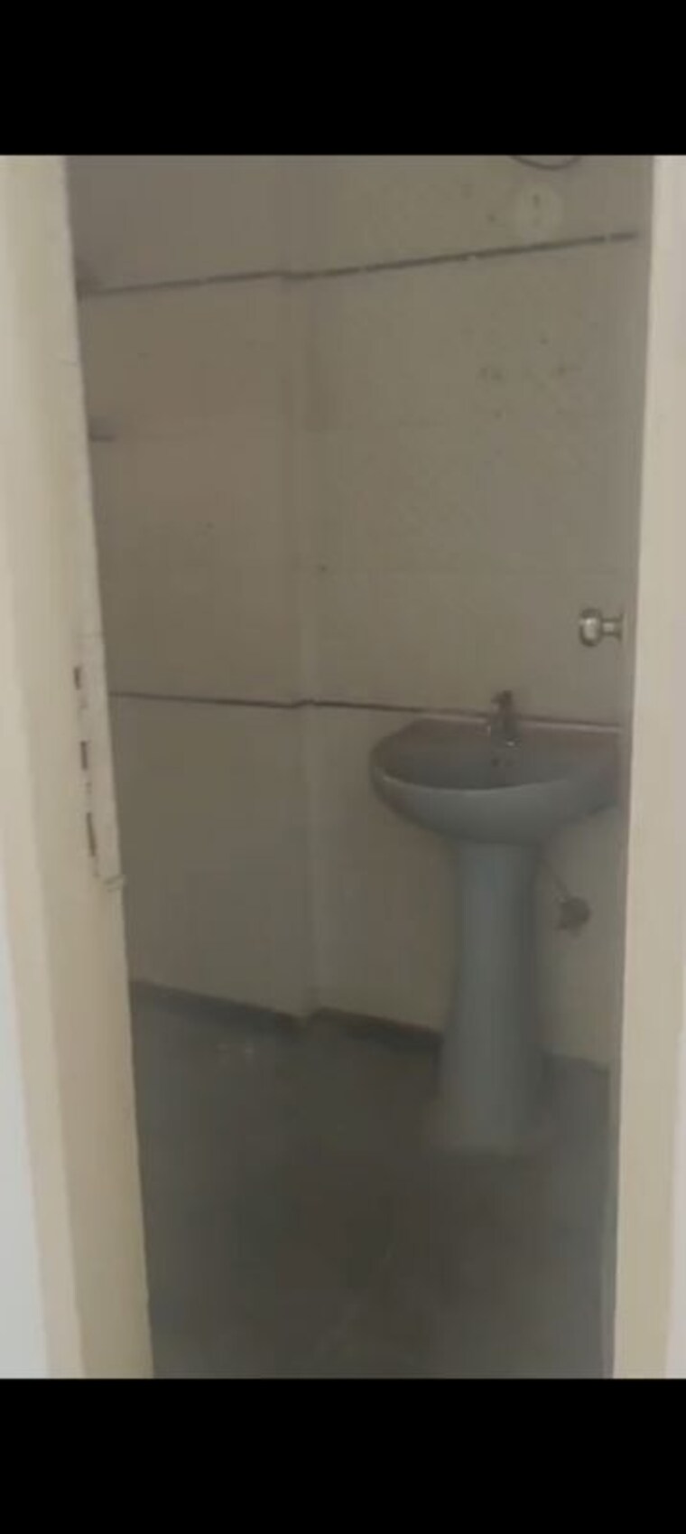Bathroom, grenville-chs 2 Bedroom 750 Sq.Ft. Apartment In Andheri West Mumbai 10437467