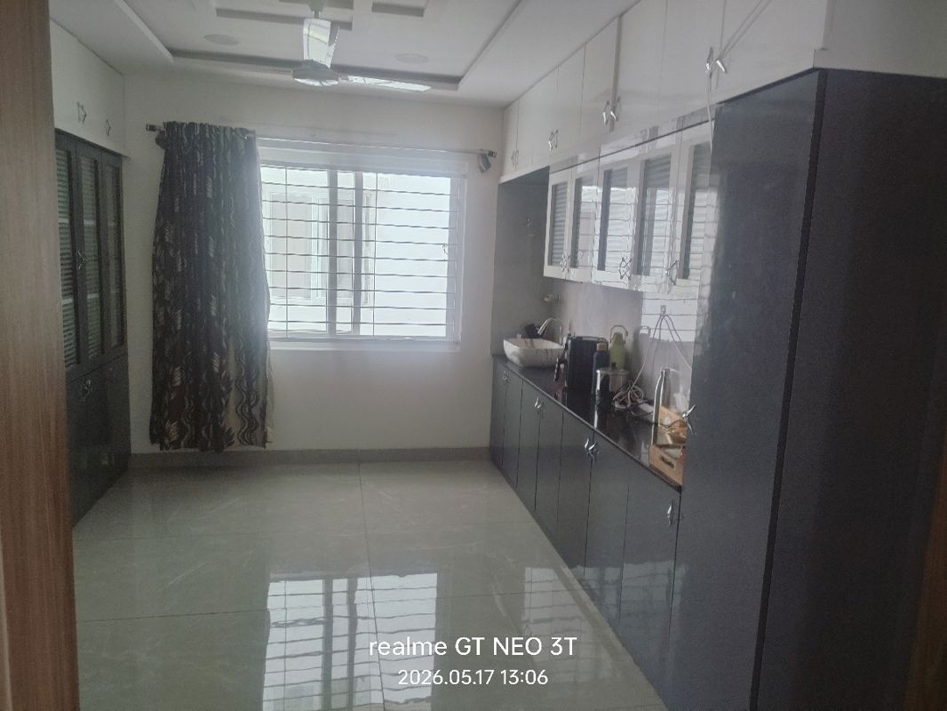3 BHK + Pooja Room 1880 Sq.Ft. Apartment in Hallmark Sunnyside