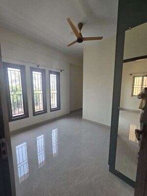 Room in  Office Space at AA Residency Vasanth Nagar, Vasanth Nagar – for Rent