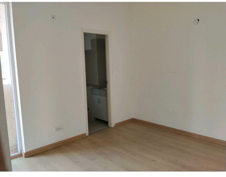 Room, emaar-gurgaon-greens 3 Bedroom 1650 Sq.Ft. Apartment In Sector 102 Gurgaon 10437506