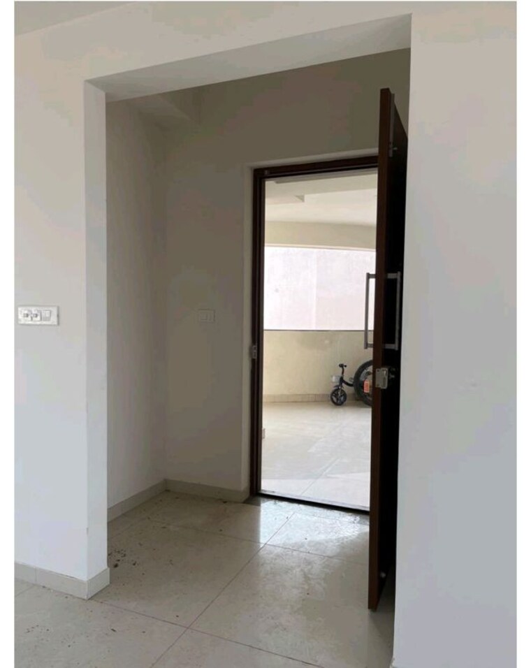 Room, emaar-gurgaon-greens 4 Bedroom 3200 Sq.Ft. Penthouse In Sector 102 Gurgaon 10437511