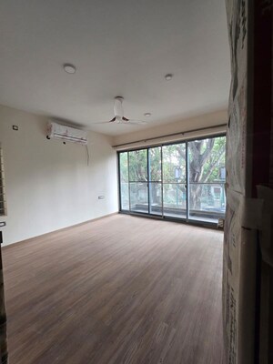 Room in 3 BHK Apartment at Caosa Orchard, Sadashiva Nagar – for Rent
