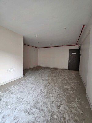 Room in 2 BHK Apartment at Sheth Avalon, Laxmi Nagar – for Sale