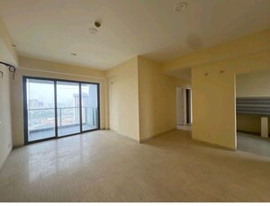 Room in 2 BHK Apartment at Paras Dews, Sector 106 – for Sale