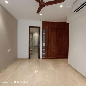 Bedroom in 2 BHK Apartment at Hiranandani Castle Rock, Powai – for Rent