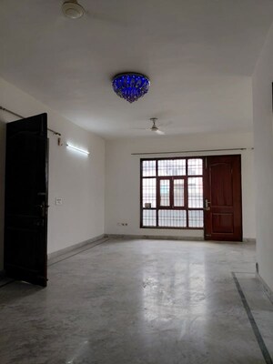 Room in 1 BHK Apartment at Bharat Enclave Ghaziabad, Loni Dehat – for Rent