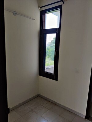 Room in 3 BHK Builder Floor at Omaxe New Chandigarh, North Mullanpur – for Sale