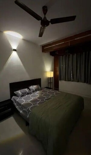 Bedroom in 2 BHK Apartment at Cox Town – for Rent