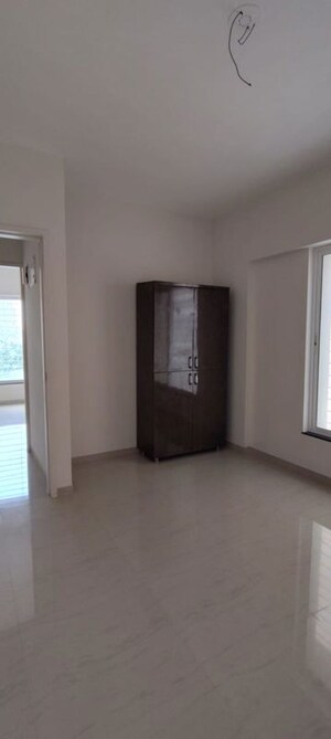 Room in 2 BHK Apartment at Pandit Javdekar Red Earth, Pirangut – for Sale
