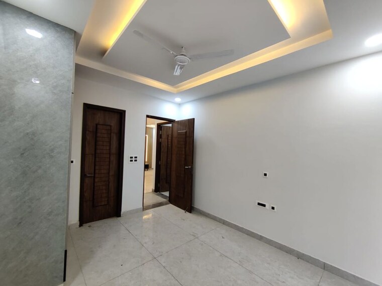 Room, green fields colony 4 Bedroom 4950 Sq.Ft. Builder Floor In Green Fields Colony Faridabad 10437723