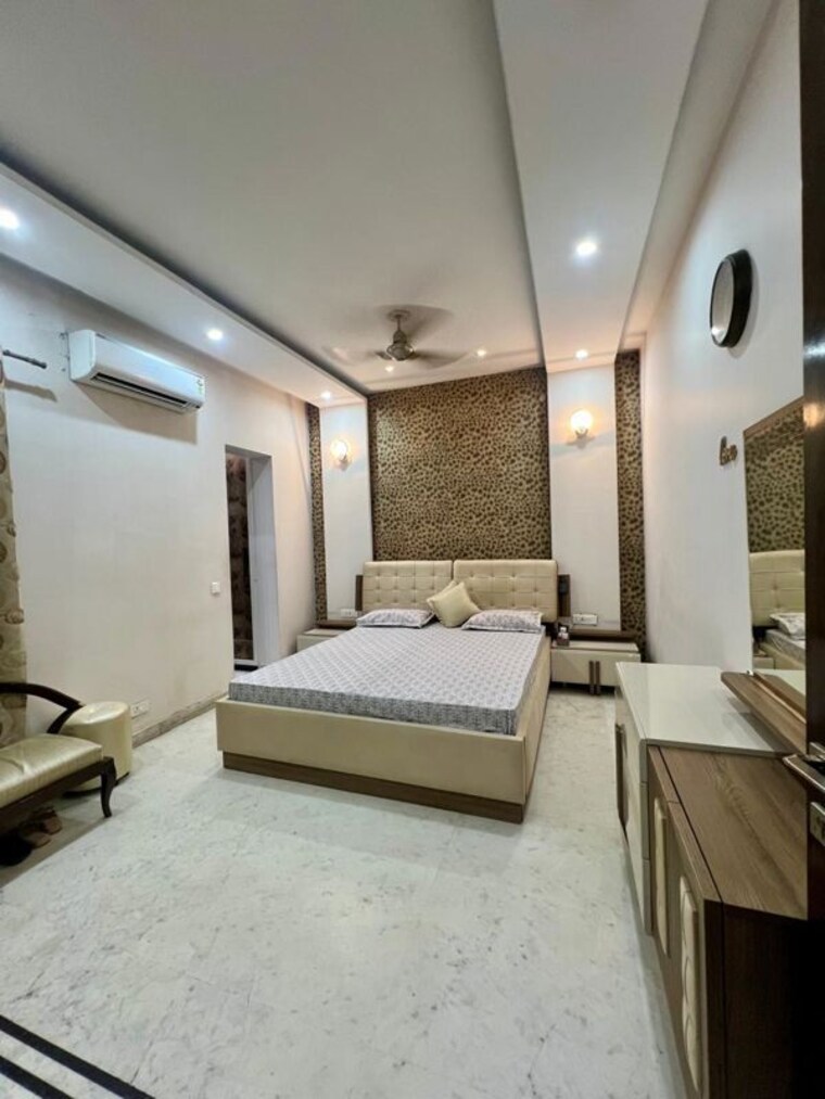 Room, ambala highway 5 Bedroom 2531 Sq.Ft. Independent House In Ambala Highway Zirakpur 10437733