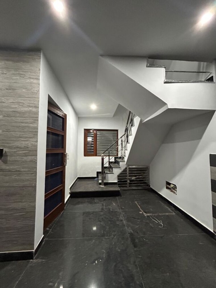 undefined, sector 123 4 Bedroom 103 Sq.Yd. Independent House In Sector 123 Mohali 10437753