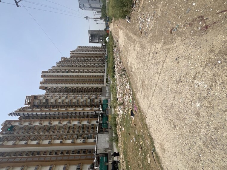 Exterior View, amrapali-centurian-park-phase-ii  75 Sq.Mt. Plot In Tech Zone 4 Greater Noida Greater Noida 10437770