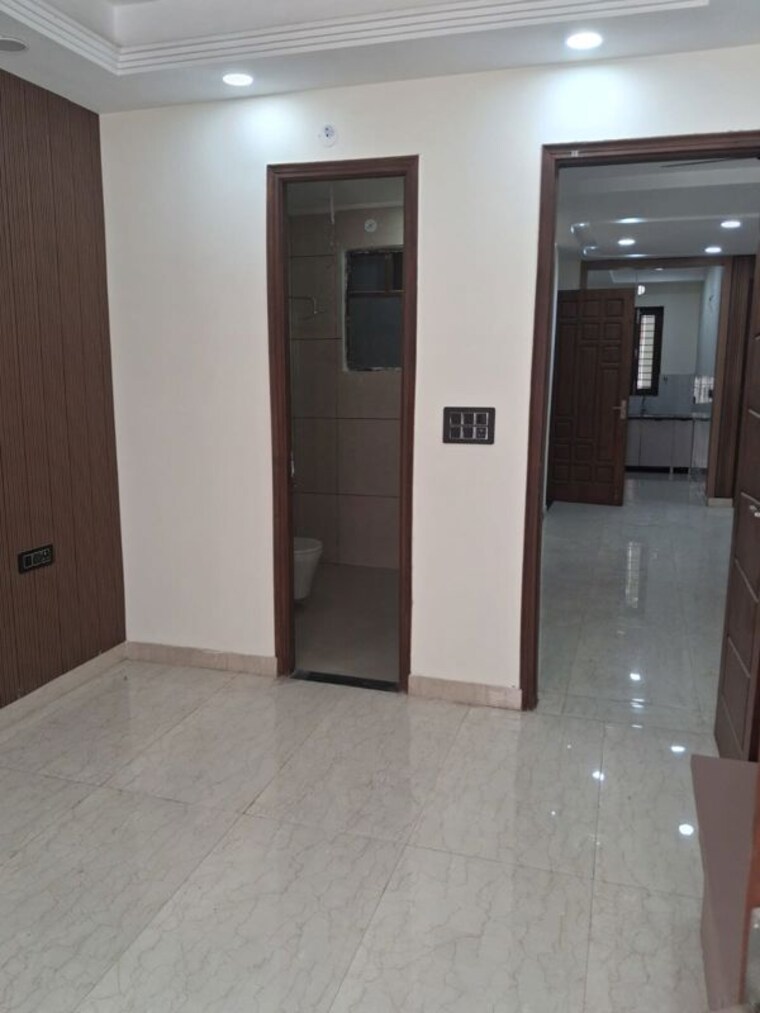 Room, bptp-discovery-park 3 Bedroom 1544 Sq.Ft. Builder Floor In Sector 80 Faridabad 10437762