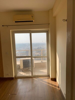 3 BHK Apartment For Rent in Sector 75