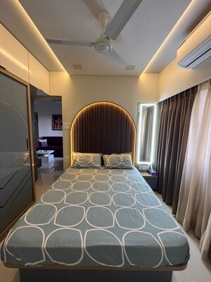 Room in 2 BHK Apartment at V3 Shiv Parbat, Dahisar East – for Sale