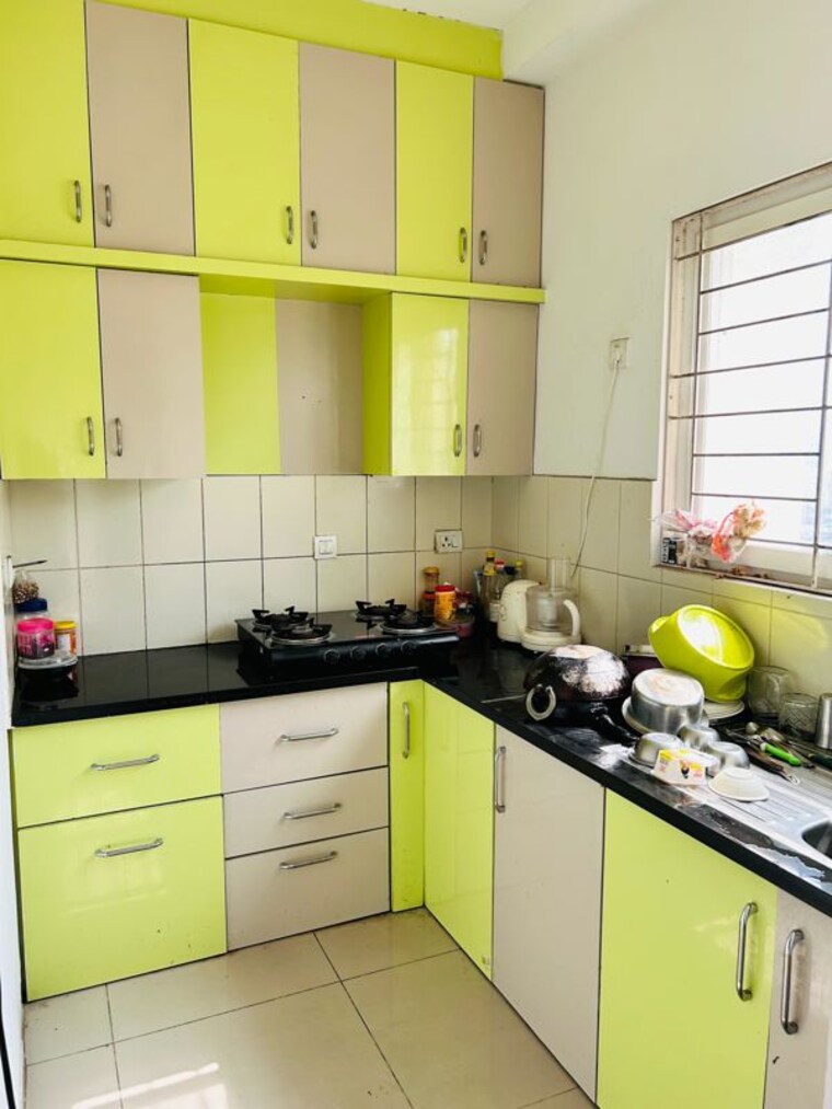 Kitchen, mantri-celestia 2 Bedroom 850 Sq.Ft. Apartment In Gachibowli Hyderabad 10437805