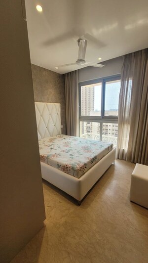 Bedroom in 2 BHK Apartment at Castle Rock, Powai – for Rent