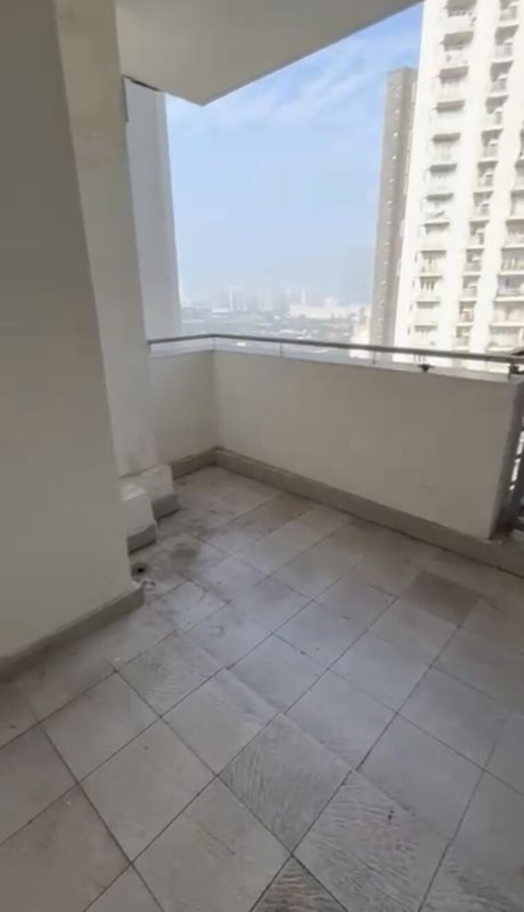 Balcony, m3m-merlin 3 Bedroom 2356 Sq.Ft. Apartment In Sector 67 Gurgaon 10437784