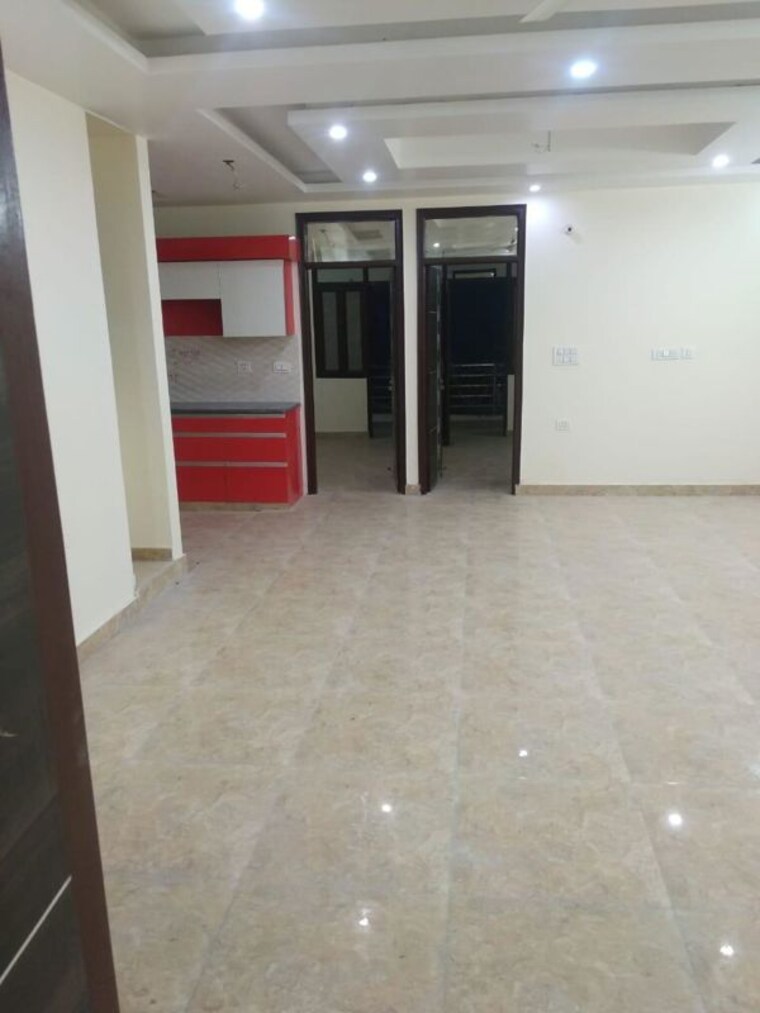 Room, maan-heights 2 Bedroom 850 Sq.Ft. Builder Floor In Gaur City 1 Greater Noida 10437834