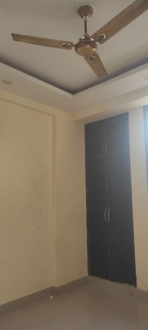 Building Lobby in 1 BHK Builder Floor at Upsidc Site B – for Rent