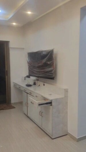  2 BHK Apartment at Sheth Vasant Oasis, Andheri East – for Rent
