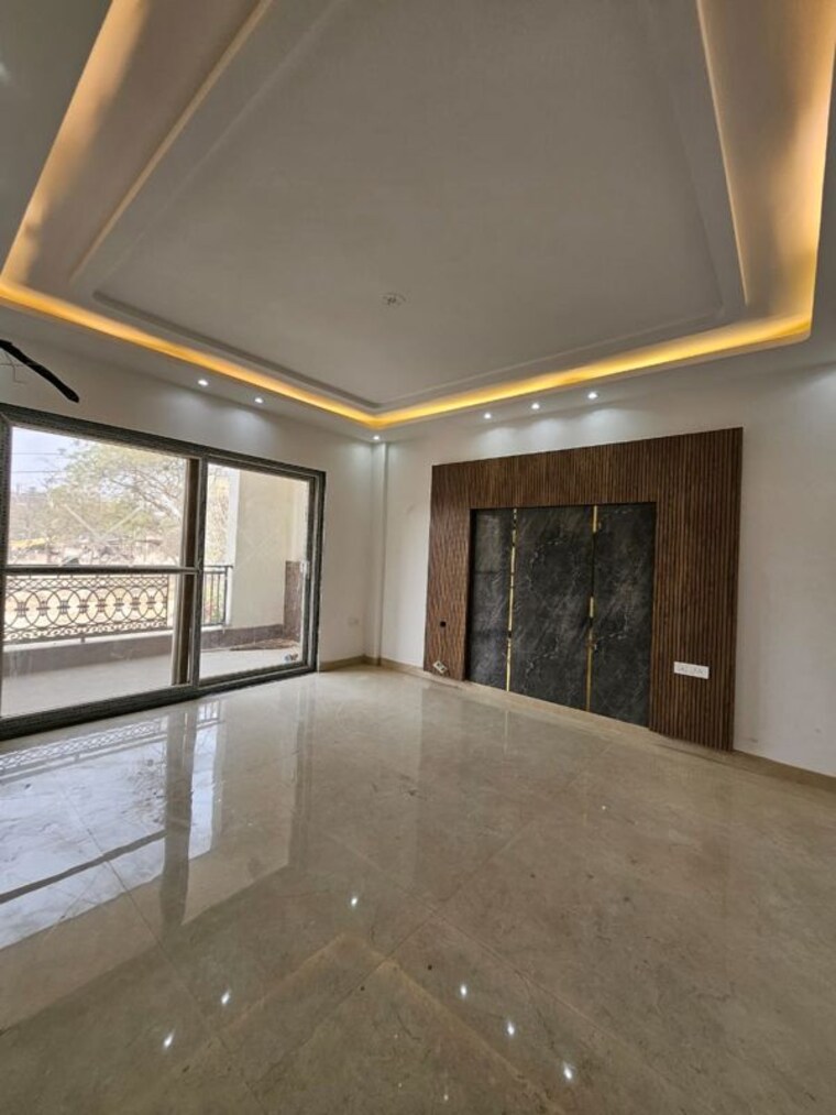 Room, green fields colony 5 Bedroom 5000 Sq.Ft. Builder Floor In Green Fields Colony Faridabad 10437850