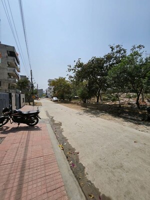 5 BHK Builder Floor – Exterior View View at Green Fields Colony - for Sale