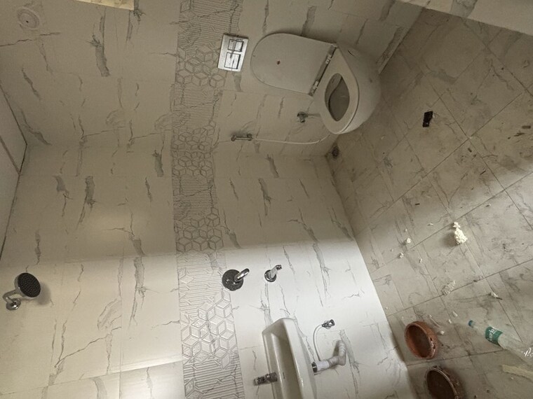 Bathroom, praneeth-pranav-solitaire 3 Bedroom 1700 Sq.Ft. Apartment In Bachupally Hyderabad 10437866
