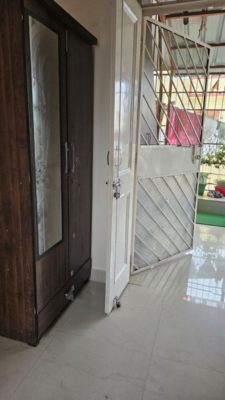 Bathroom, parsvnath-plaza-27 2 Bedroom 1145 Sq.Ft. Builder Floor In Sector 27 Noida 10437862