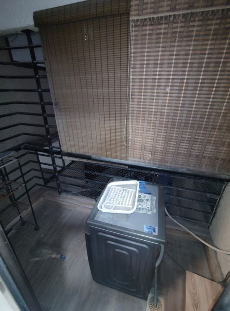 Bathroom, mj-shah-centrio 1.5 Bedroom 775 Sq.Ft. Apartment In Govandi Mumbai 10437895
