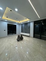 5 BHK + Pooja Room,Study Room,Extra Room,Store Room 5000 Sq.Ft. Builder Floor in Green Fields Colony