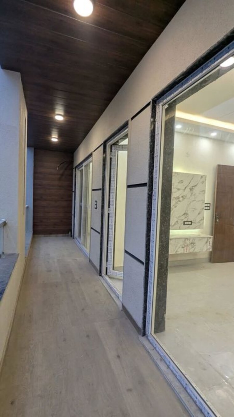 undefined, green fields colony 5 Bedroom 5000 Sq.Ft. Builder Floor In Green Fields Colony Faridabad 10437898