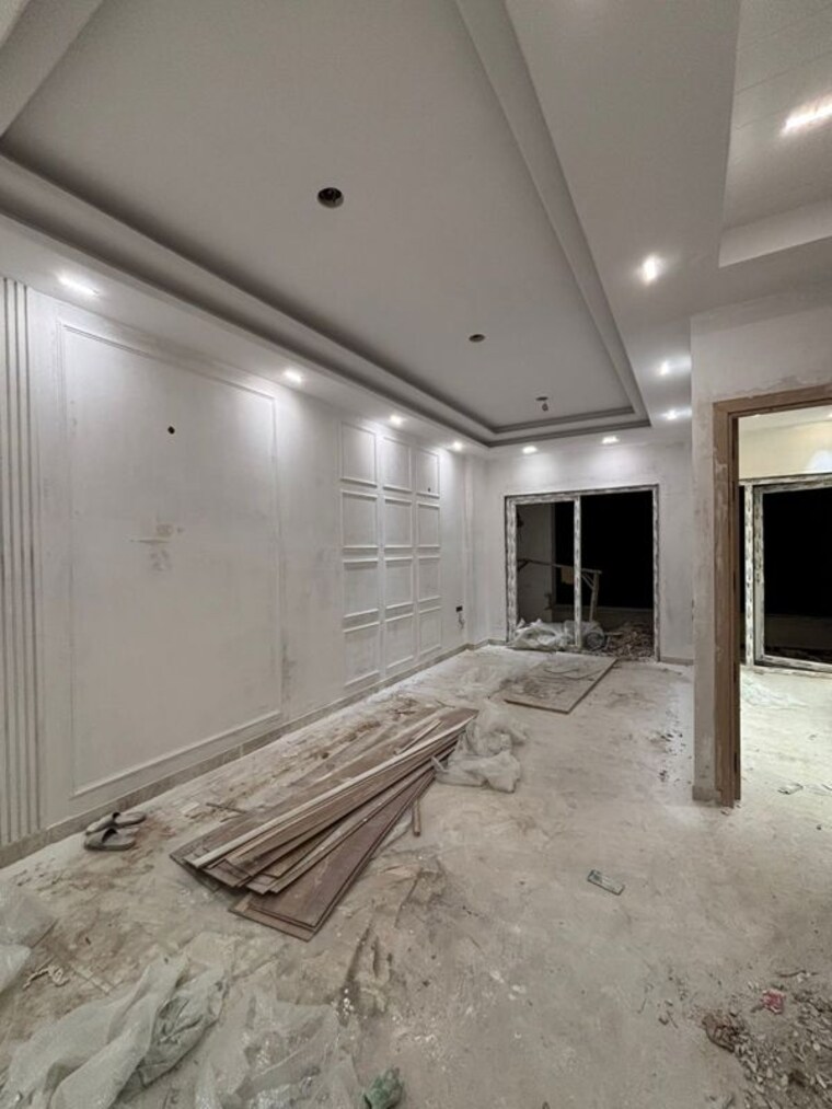 Living Room, safdarjung enclave 3 Bedroom 150 Sq.Yd. Builder Floor In Safdarjung Enclave Delhi 10437892