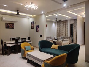 2 BHK Builder Floor For Rent in Sector 16